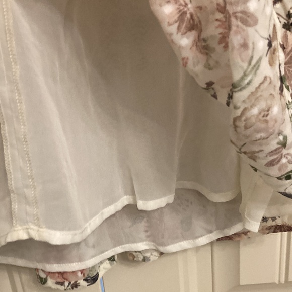 Matilda Jane Good Hart blouse - size medium - Picture 4 of 6